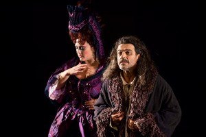 Il malato immaginario L’ultimo viaggio, regia Marco Zoppello, 2018, Teatro Stabile del Veneto, Stivalaccio Teatro, Soggetto originale e regia: Marco Zoppello, Con: Sara Allevi, Anna De Franceschi, Michele Mori, Stefano Rota, Marco Zoppello, Scenografia: Alberto Nonnato, Costumi: Lauretta Salvagnin, Maschere: Roberto Maria Macchi, Luci: Paolo Pollo Rodighiero, foto di scena Serena Pea