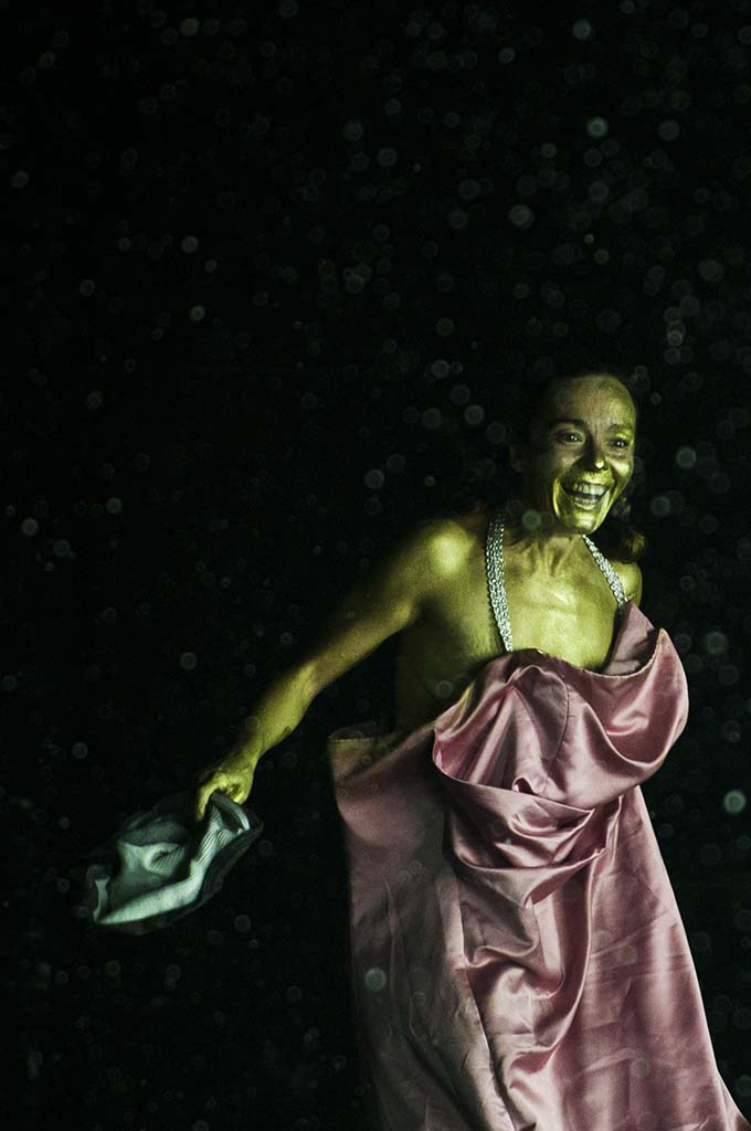 GRIMMLESS, Ricci/Forte, regia di Stefano Ricci, 2011, foto di Serena Pea